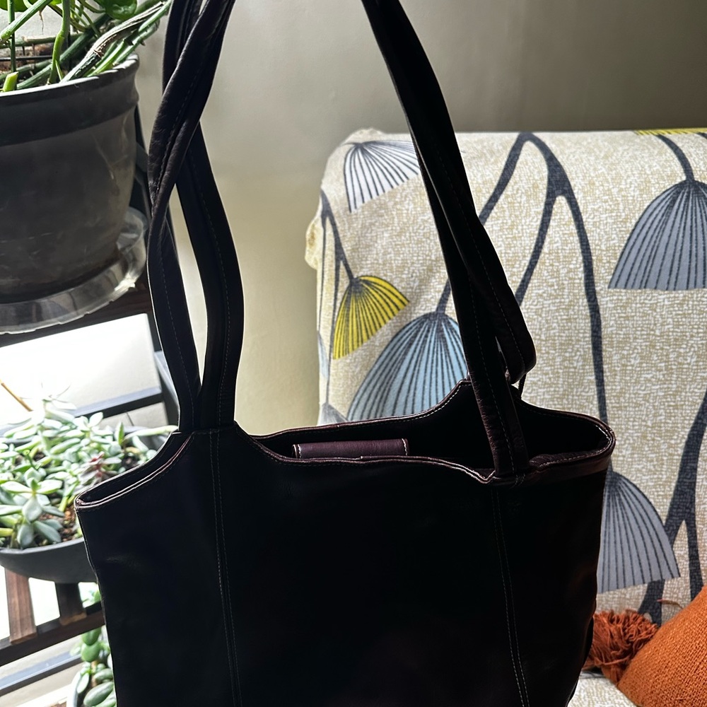 Latico dark brown leather handbag- large - Picture 5 of 5